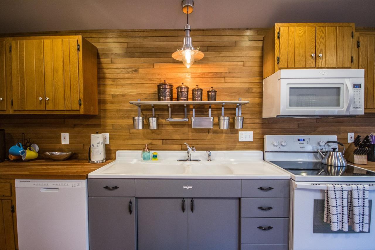 Red Roof Mountain Cabin With Starlink Internet! Stanley Екстериор снимка
